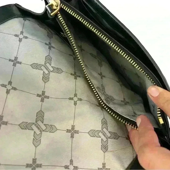 Aimee Kestenberg Collection
Handbag Black  with Gold Tone Metal - Picture 4 of 10